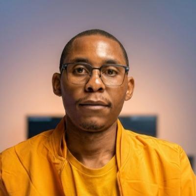 Leeroy Kanhukamwe