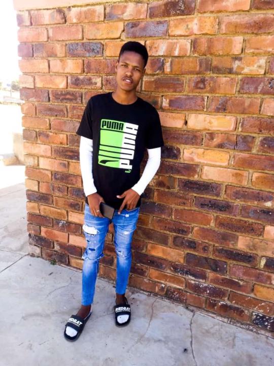 Andile Mxolisi