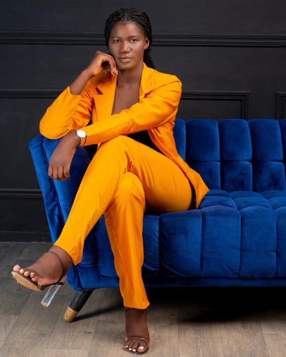 Florence Uhuru