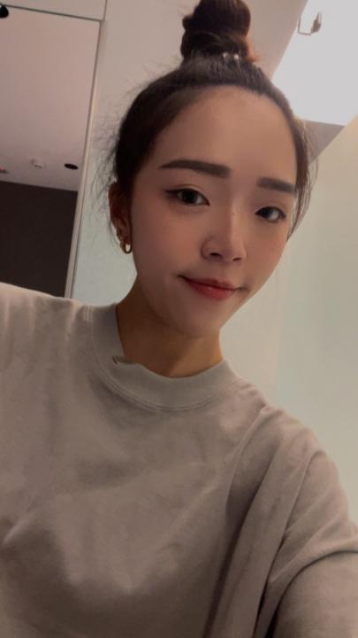 王 芳瑜