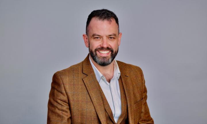 Stephen Crowther
