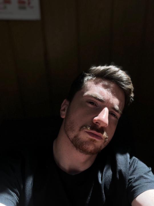 Enes Koru