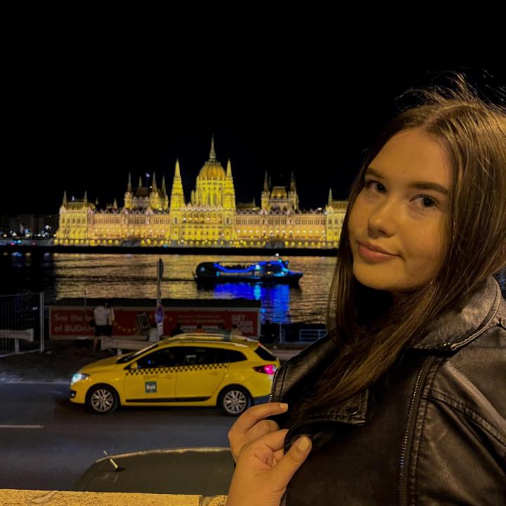 Lenka Barnáková