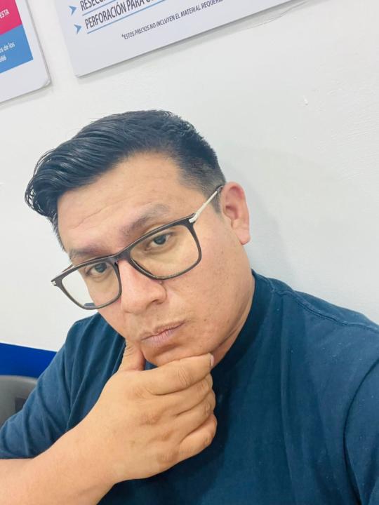 Luis enrique Salvador