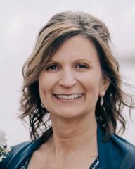 Tracey Van Pelt