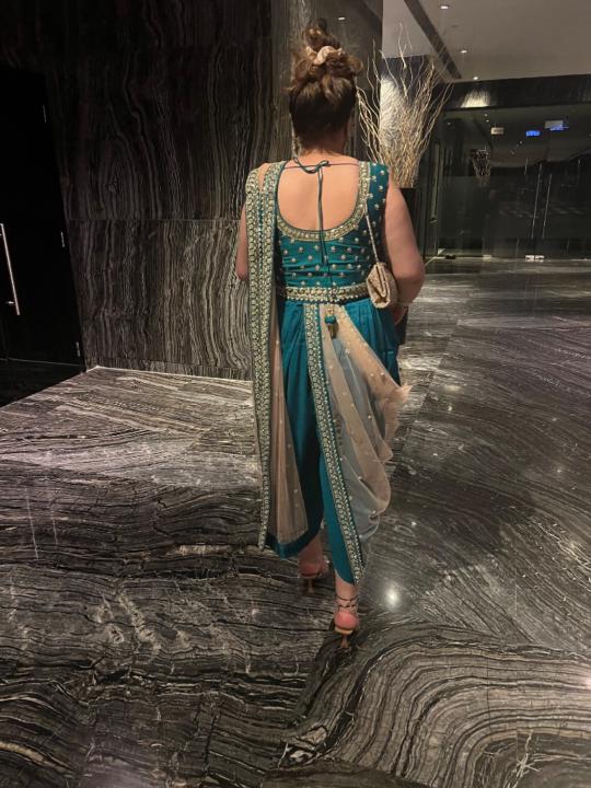 Aarti D