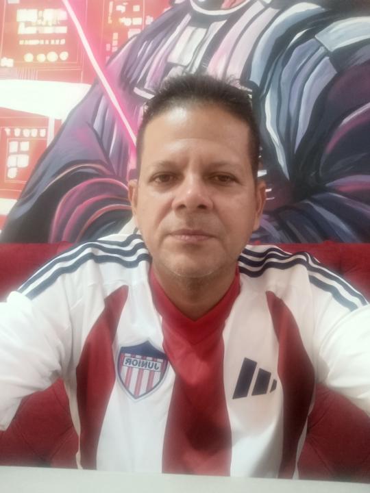 Anfitrion Hernandez