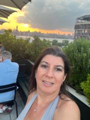 Gloria Saldarriaga