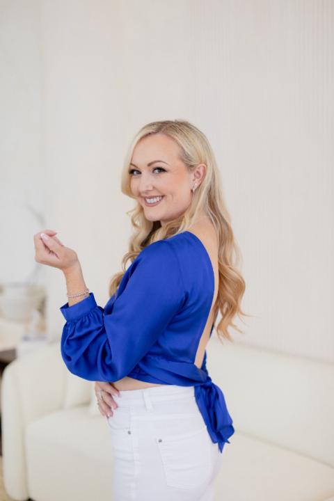 Laura Burton