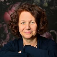 Angela Weiß