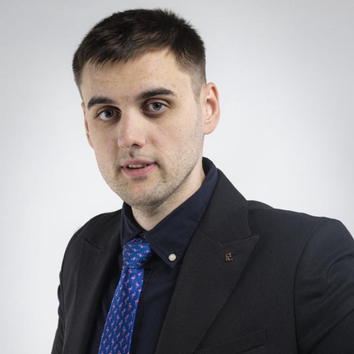 Stefan R. Avram