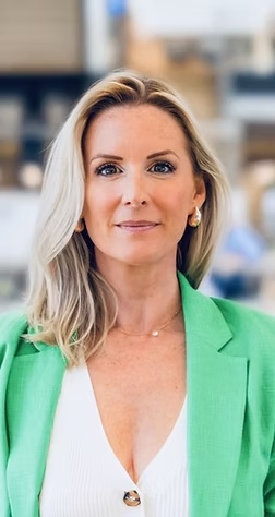 Claire Roberts