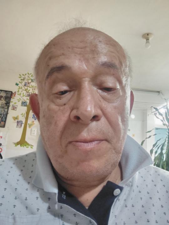 Carlos N