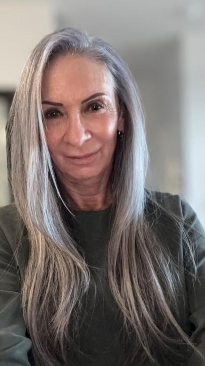 Debi Cole