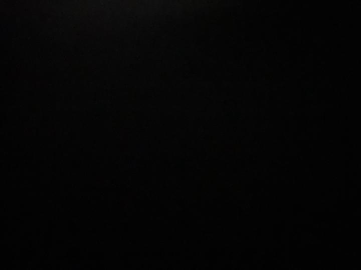 Y W