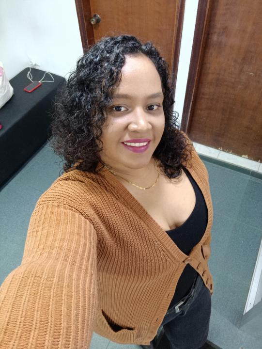 Alba Roxana Flores Corona