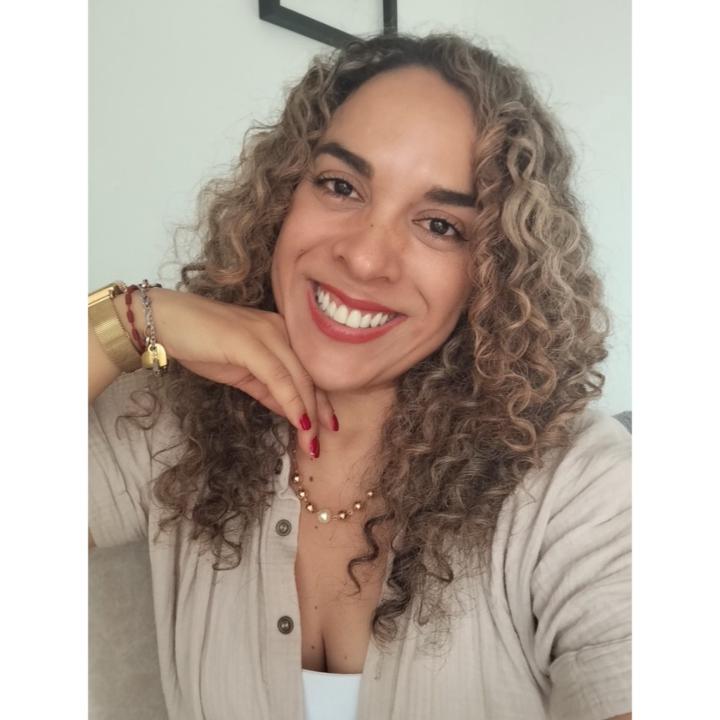 Doris Macias