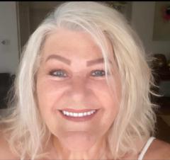 Julee Robinson