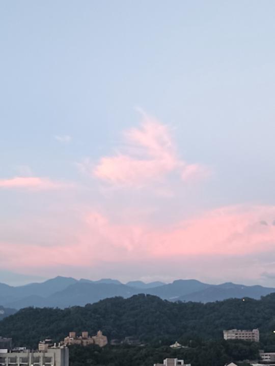 耘榕 胡