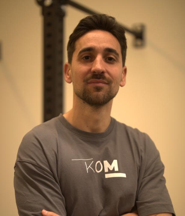 Adrián González-Madroño