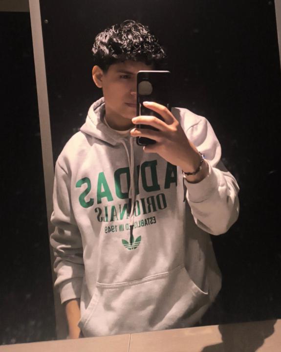 Robert Espinoza
