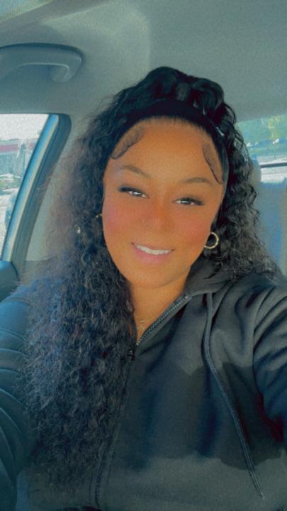 Kenisha Lowe
