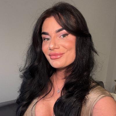 Nikoletta Nemeth - VIP