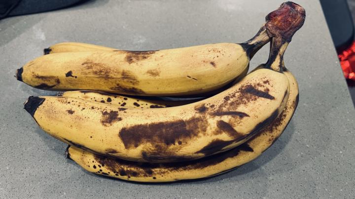 Bananas 