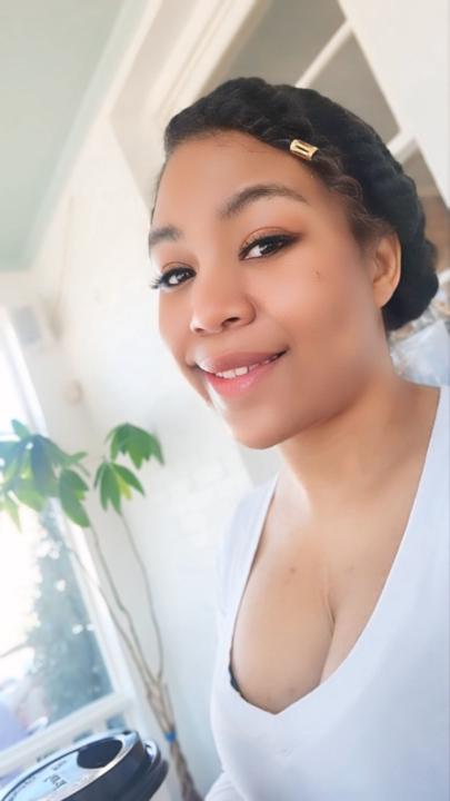 Kania Baker