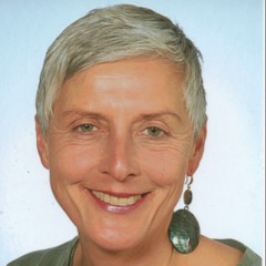 Sabine Grollmann-serve