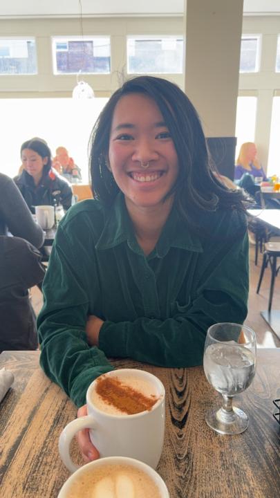 Yennhi Hoang
