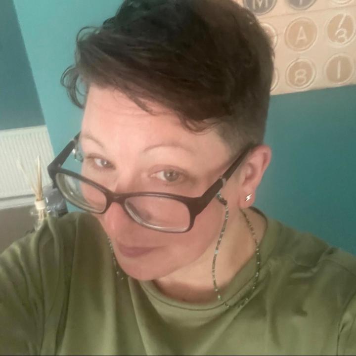 Kelly Bolger