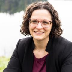 Elaine Strohm