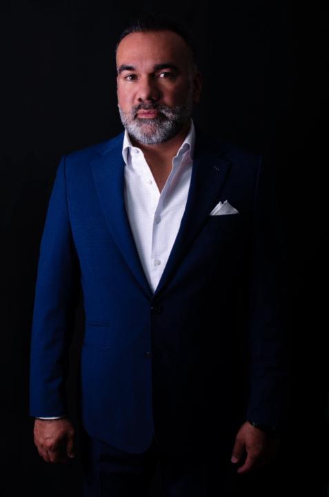 Salvador Bobadilla