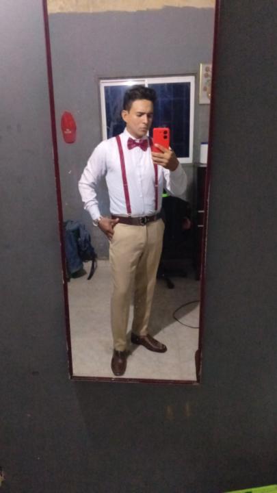 Esteban natán Gil Calderón