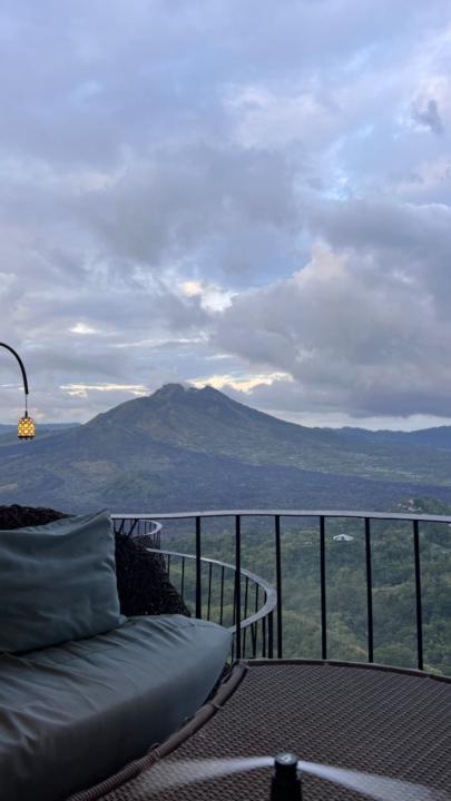 خالد القحطاني