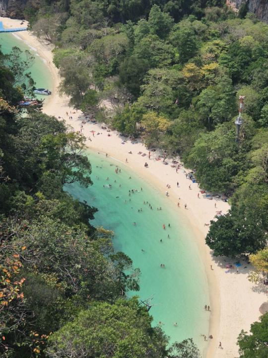 Bouchra Kab