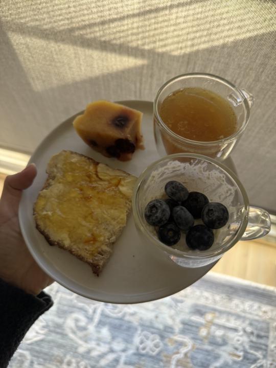 A Day of Anti-Cortisol Beauty Foods