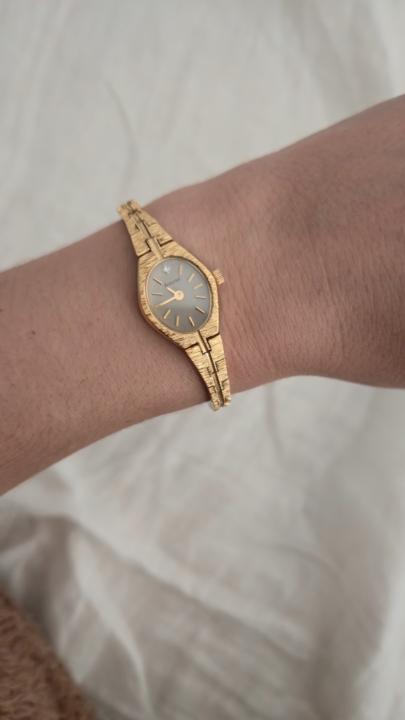 Small wrist watches tip ⌚️🤍