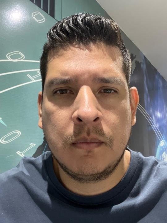 Ricardo Flores