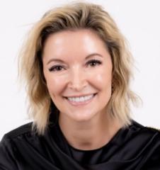 Claudia Alton