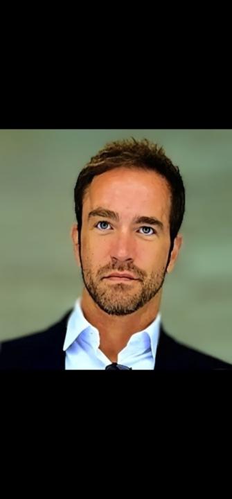 Bryan Jones