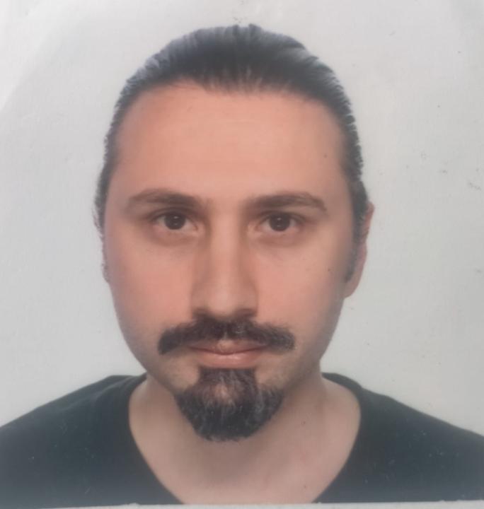 Emre Akdemir