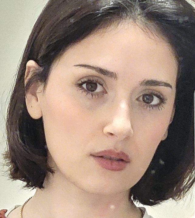 Stela Shullani