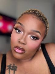 Azya Hendricks