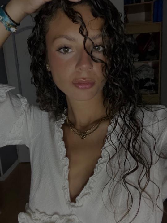 Tess Lorivel