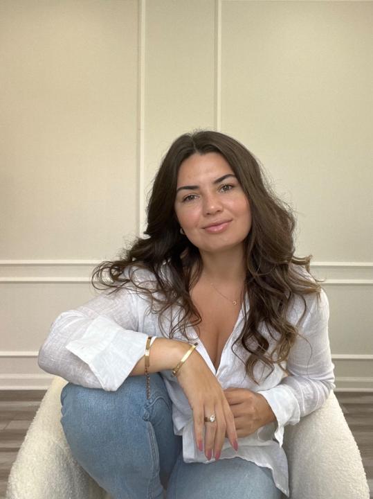 Cinthia Abonizio