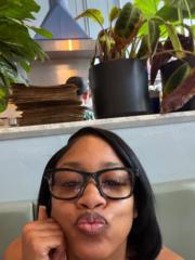 Mone Davis