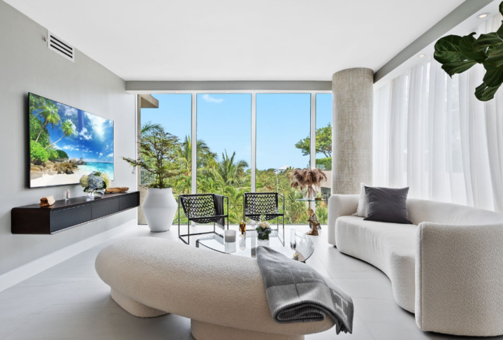 #TheTowerResidences #2BR #Condo #TheGrove #33133