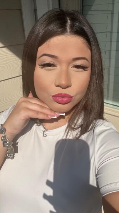 Justine Valadez